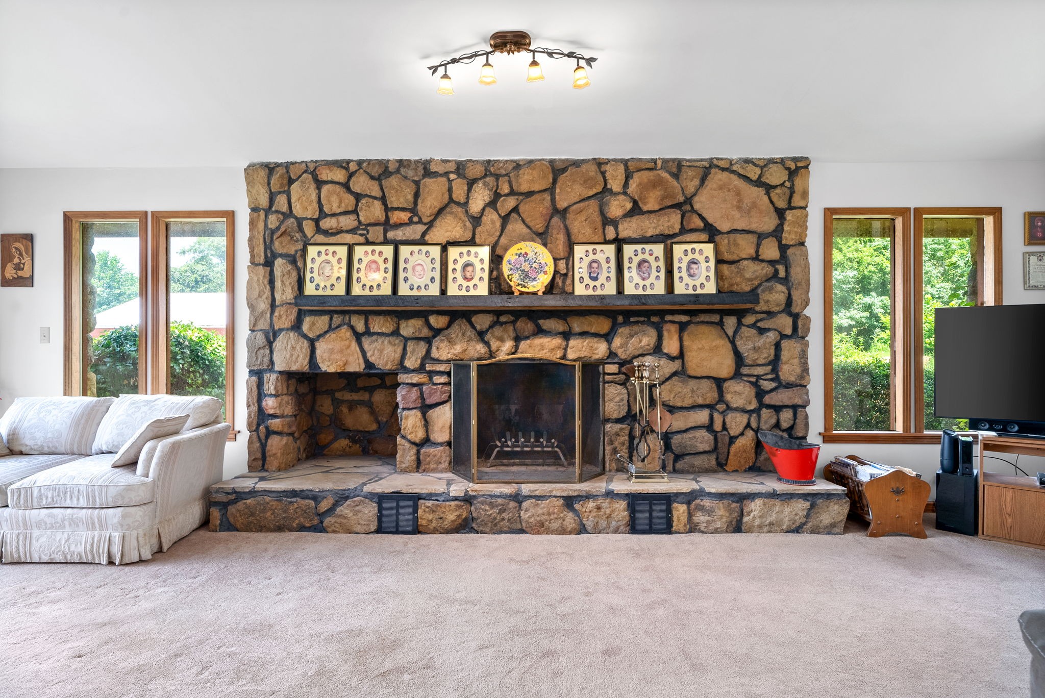 425 Salem Road Clarksville, TN 37040 - Photo 6 of 67 Gallery Image 6