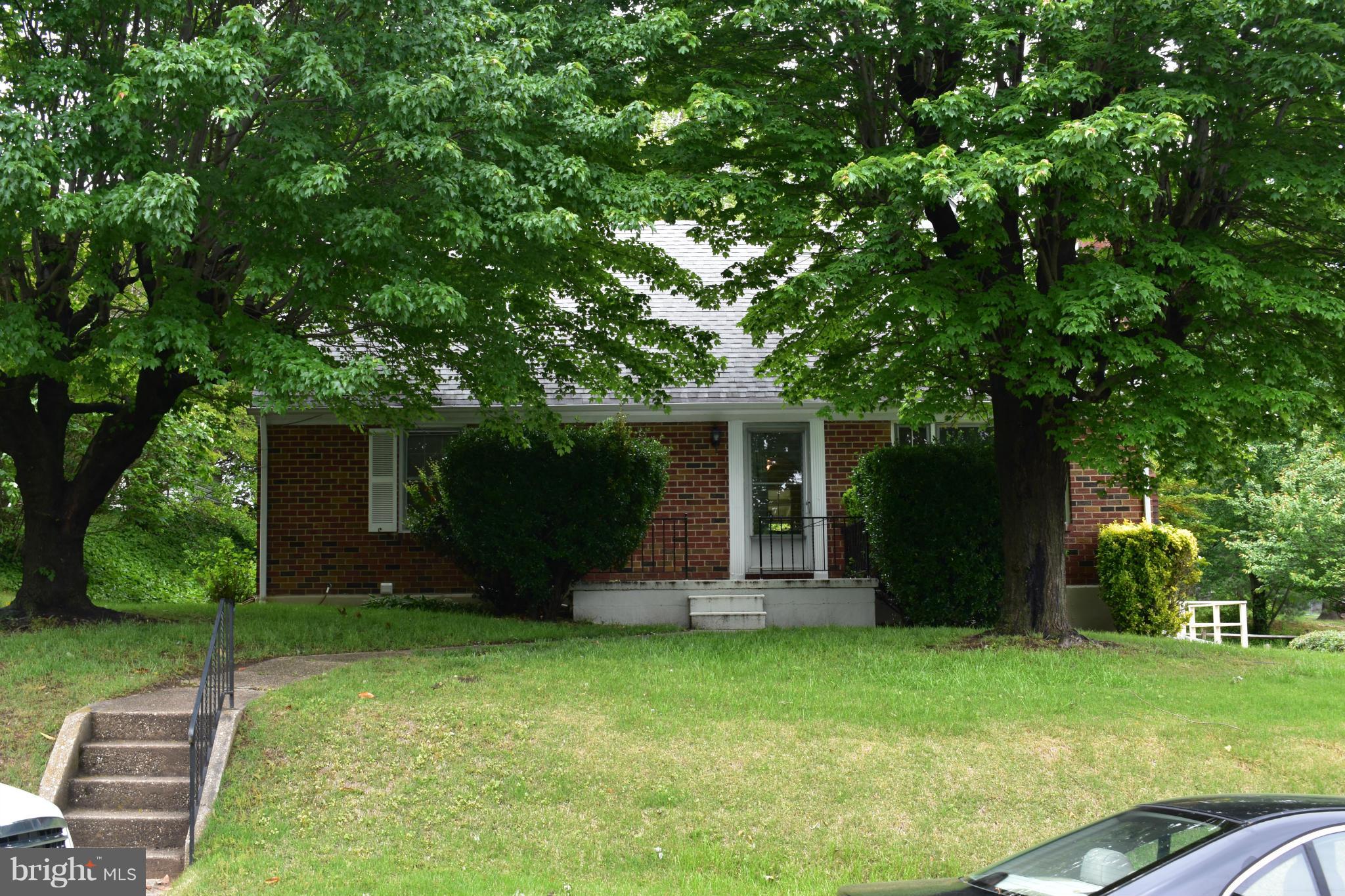 4208 Darleigh Road Baltimore, MD 21236 - Photo 1 of 30 Exterior (Front)
