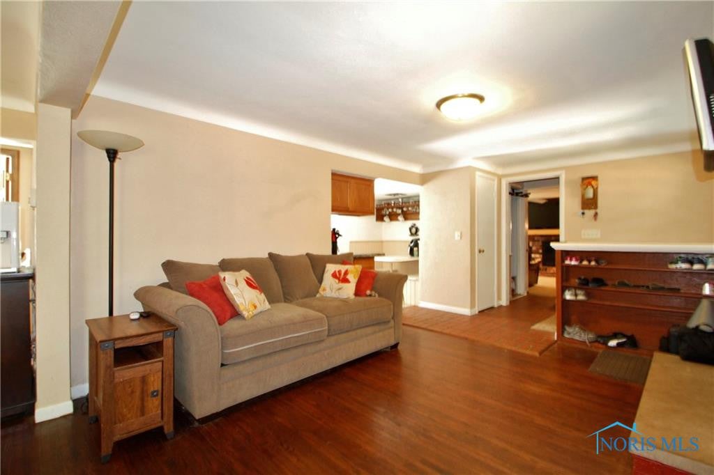 1350 Albon Road Holland, OH 43528 - Photo 10 of 35 Gallery Image 10