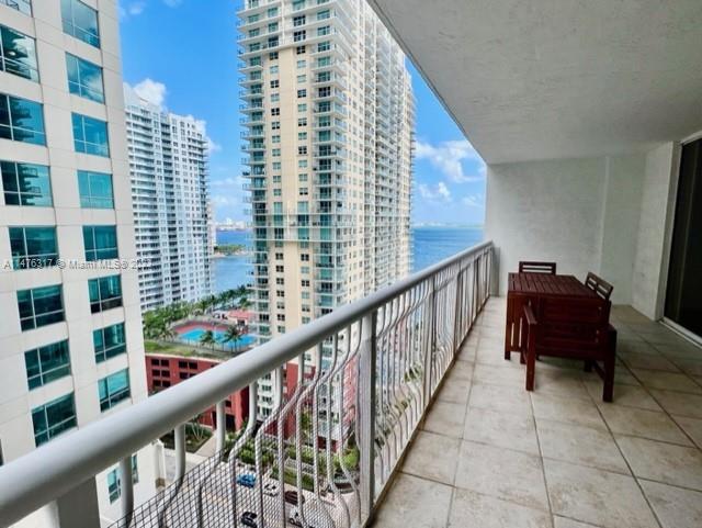 1200 Brickell Bay Drive, Unit 2008 Miami, FL 33131 - Photo 18 of 37 a view of balcony with a potted plant