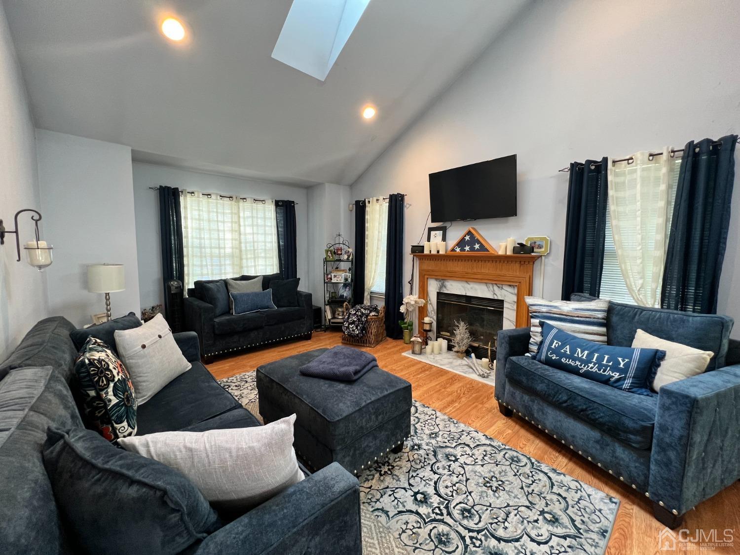 111 Salem Road North Brunswick, NJ 08902 - Photo 3 of 30 Gallery Image 3