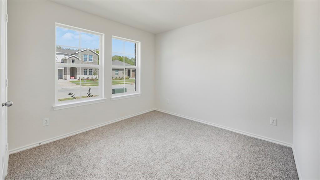 3244 Spaulding Drive Paris, TX 75460 - Photo 5 of 39