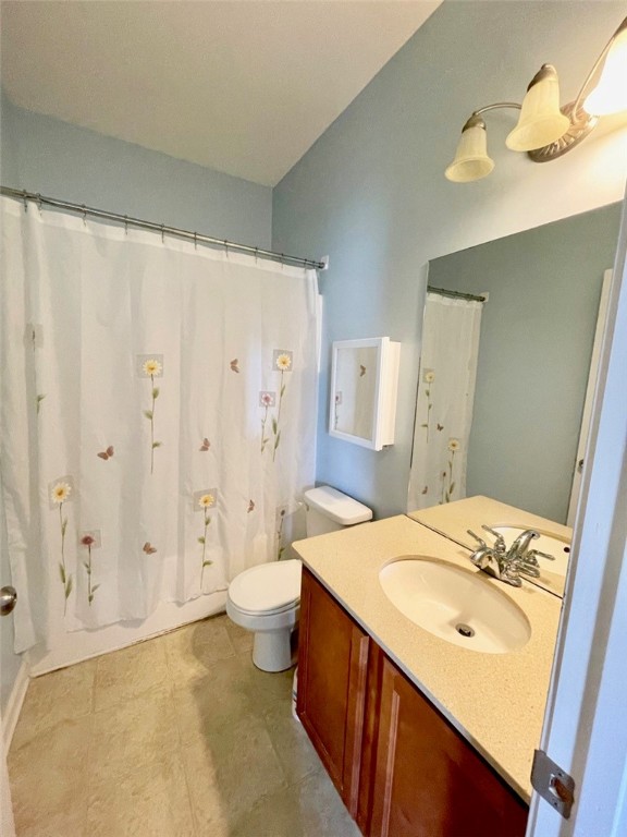 108 Elmhurst Lane Anderson, SC 29621 - Photo 26 of 33 Guest Full Bath