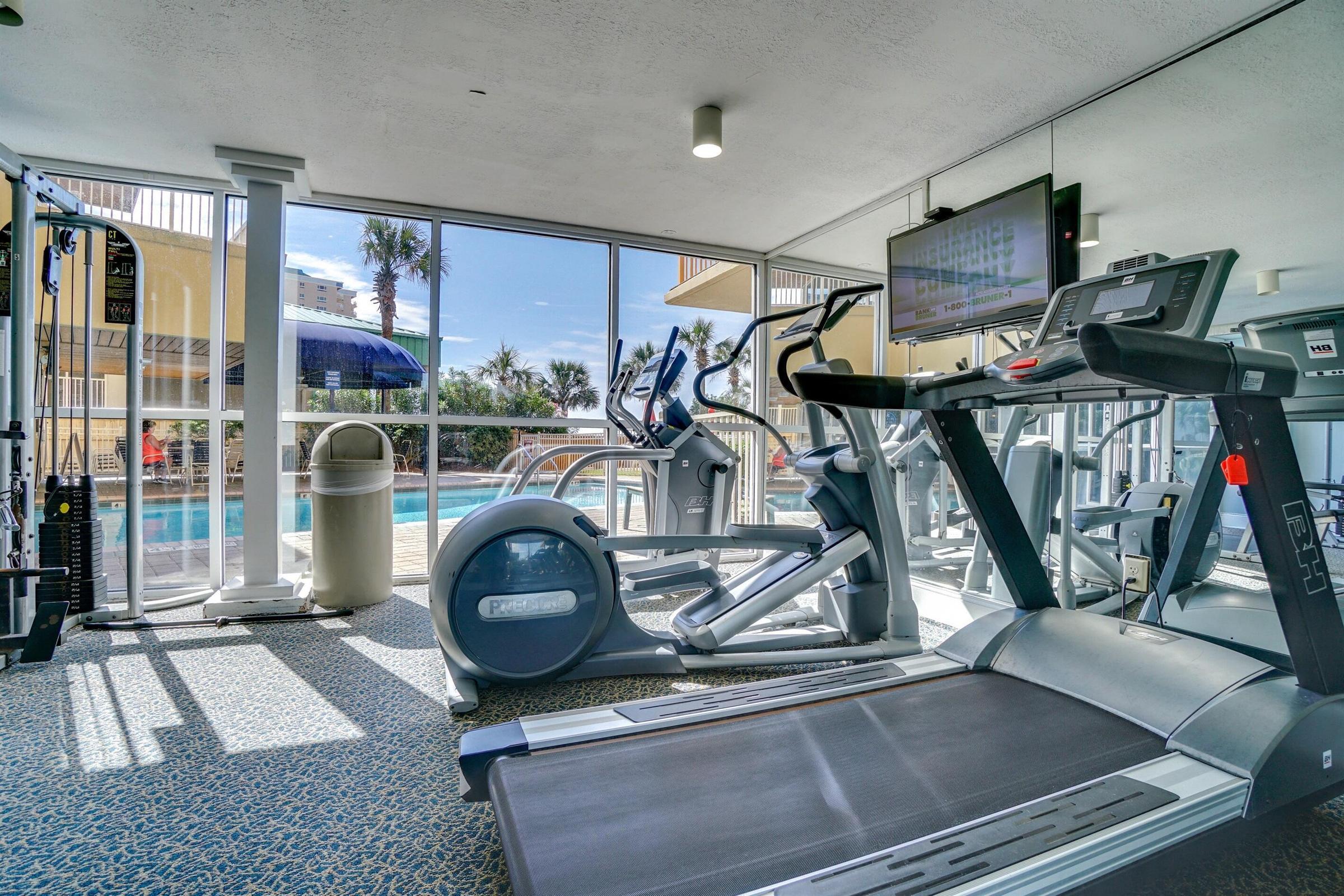 970 Highway 98, Unit 303 Destin, FL 32541 - Photo 20 of 42 a view of a room with gym equipment