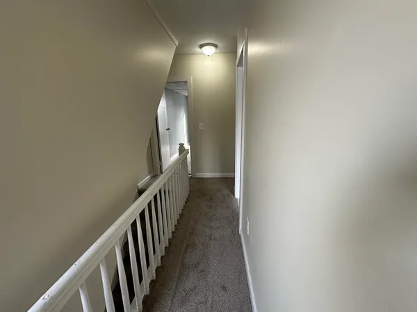 $2,300 | 17 Park Street, Dover, NH 03820