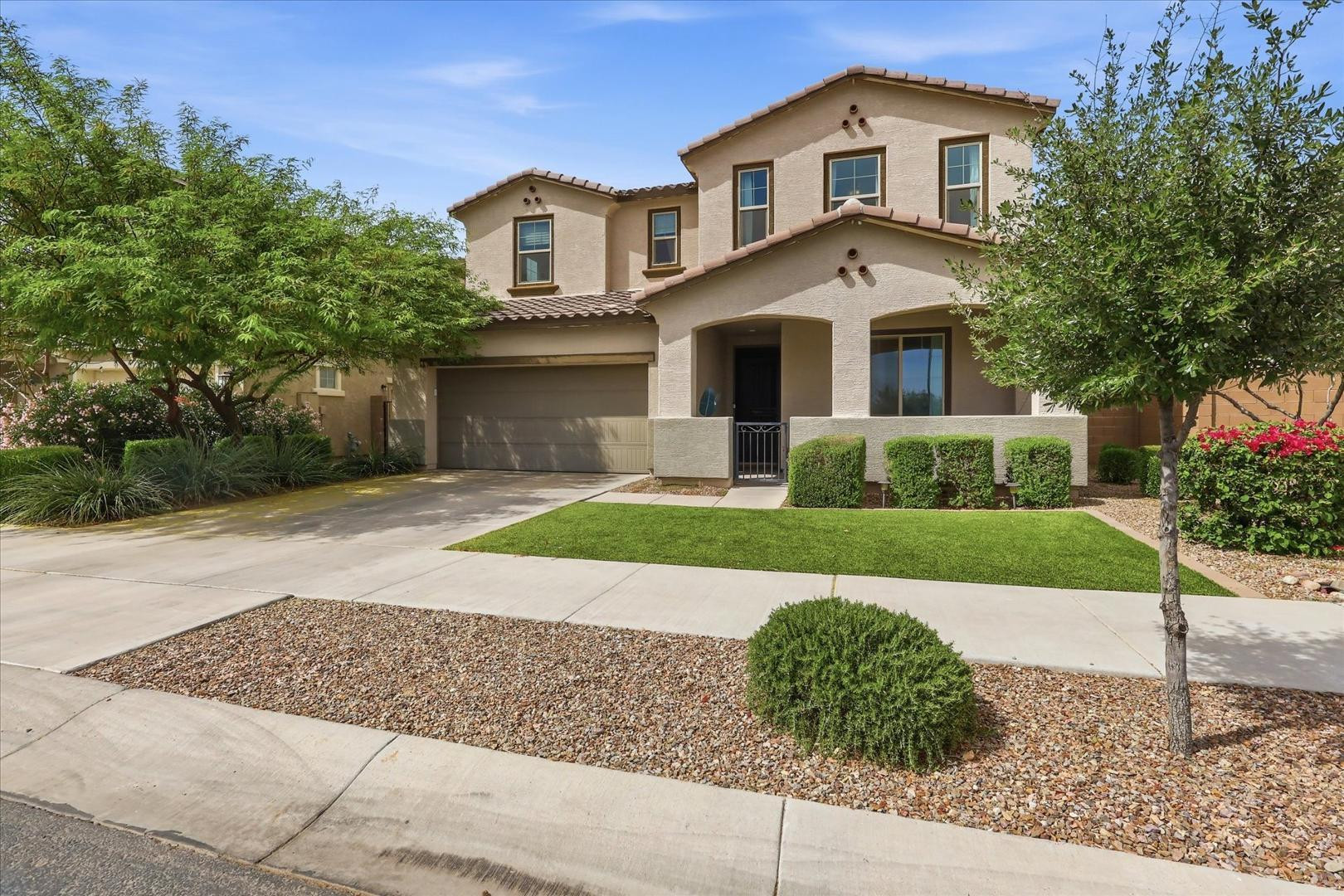 23022 East Estrella Road Queen Creek, AZ 85142 - Photo 1 of 46 Photo #1
