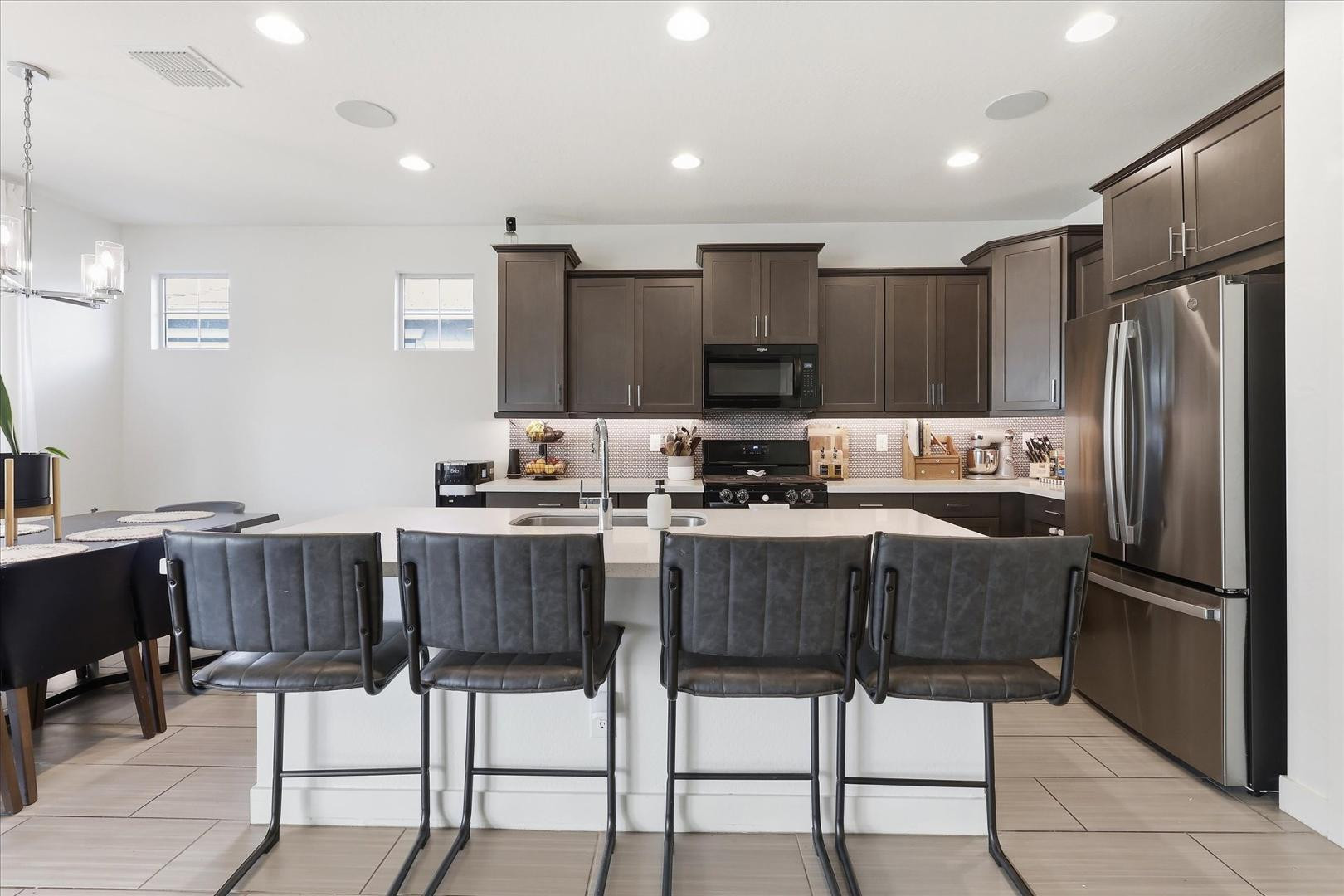23022 East Estrella Road Queen Creek, AZ 85142 - Photo 9 of 46 Photo #9