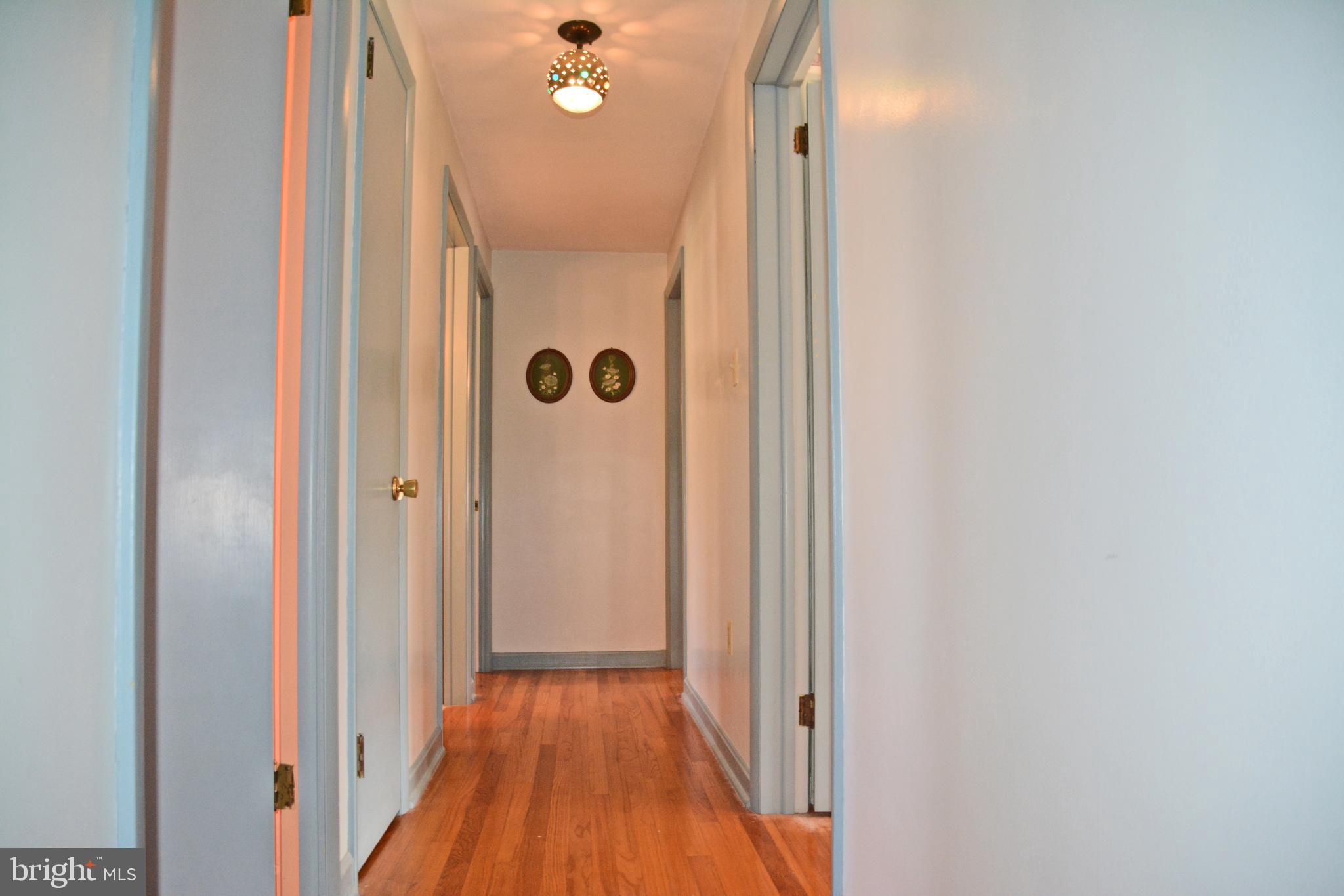 951 Corvair Road Lancaster, PA 17601 - Photo 31 of 60 2nd Floor Hallway