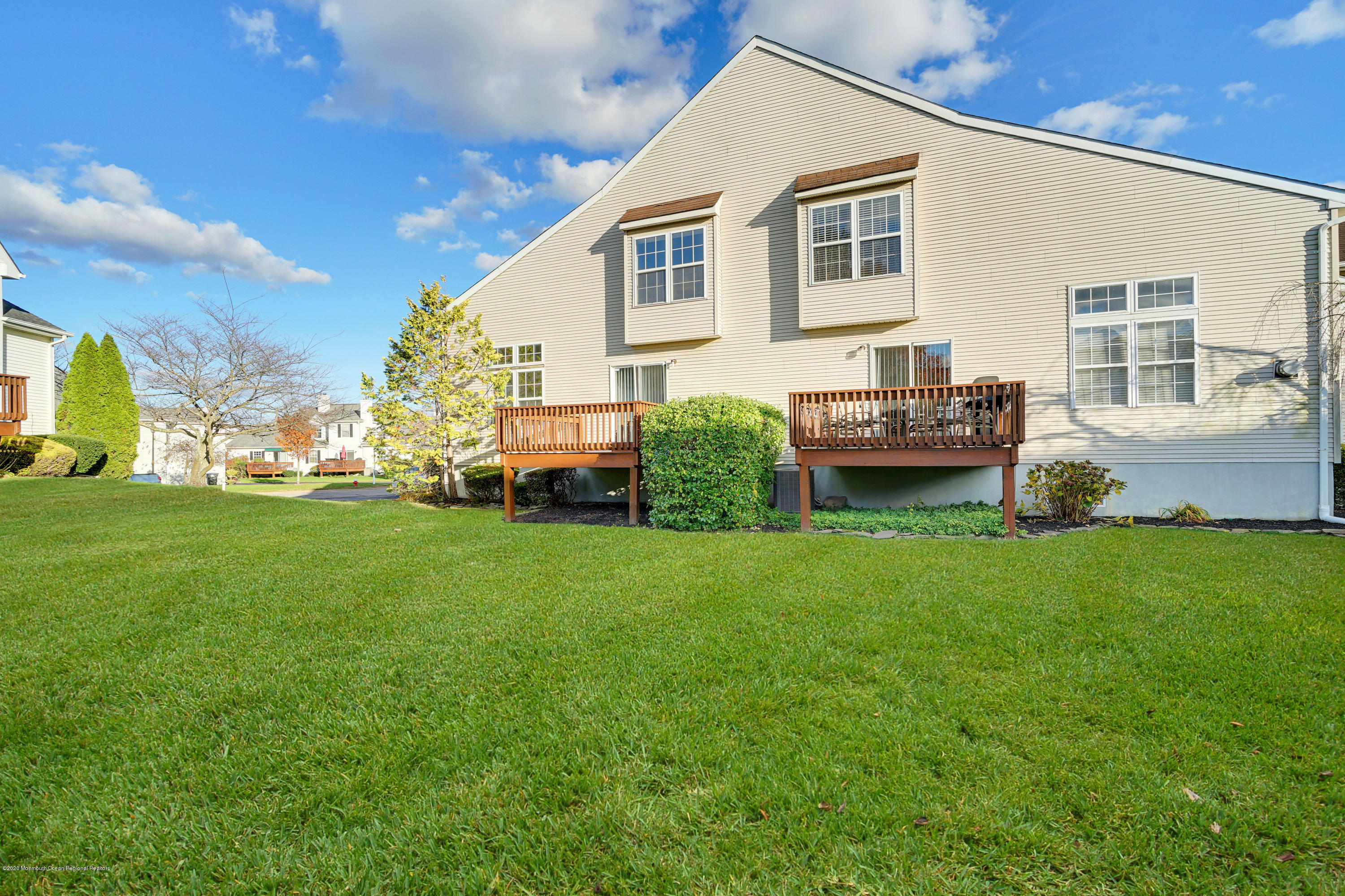 172 Racquet Road Wall, NJ 07719 - Photo 32 of 39 037_dsc05790_1