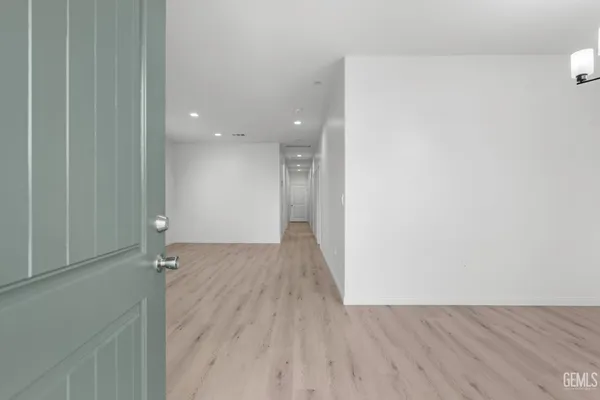 $324,900 | Undisclosed Address, Lamont, CA 93241