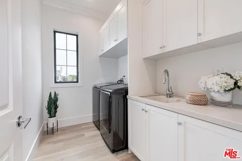 $3,250,000 | 8227 Stewart Avenue, Los Angeles, CA 90045