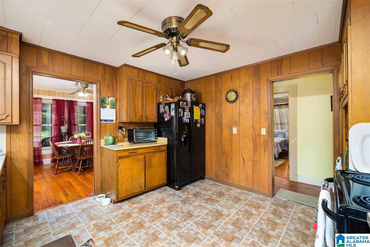 404 2nd Street South Oneonta, AL 35121 - Photo 16 of 29