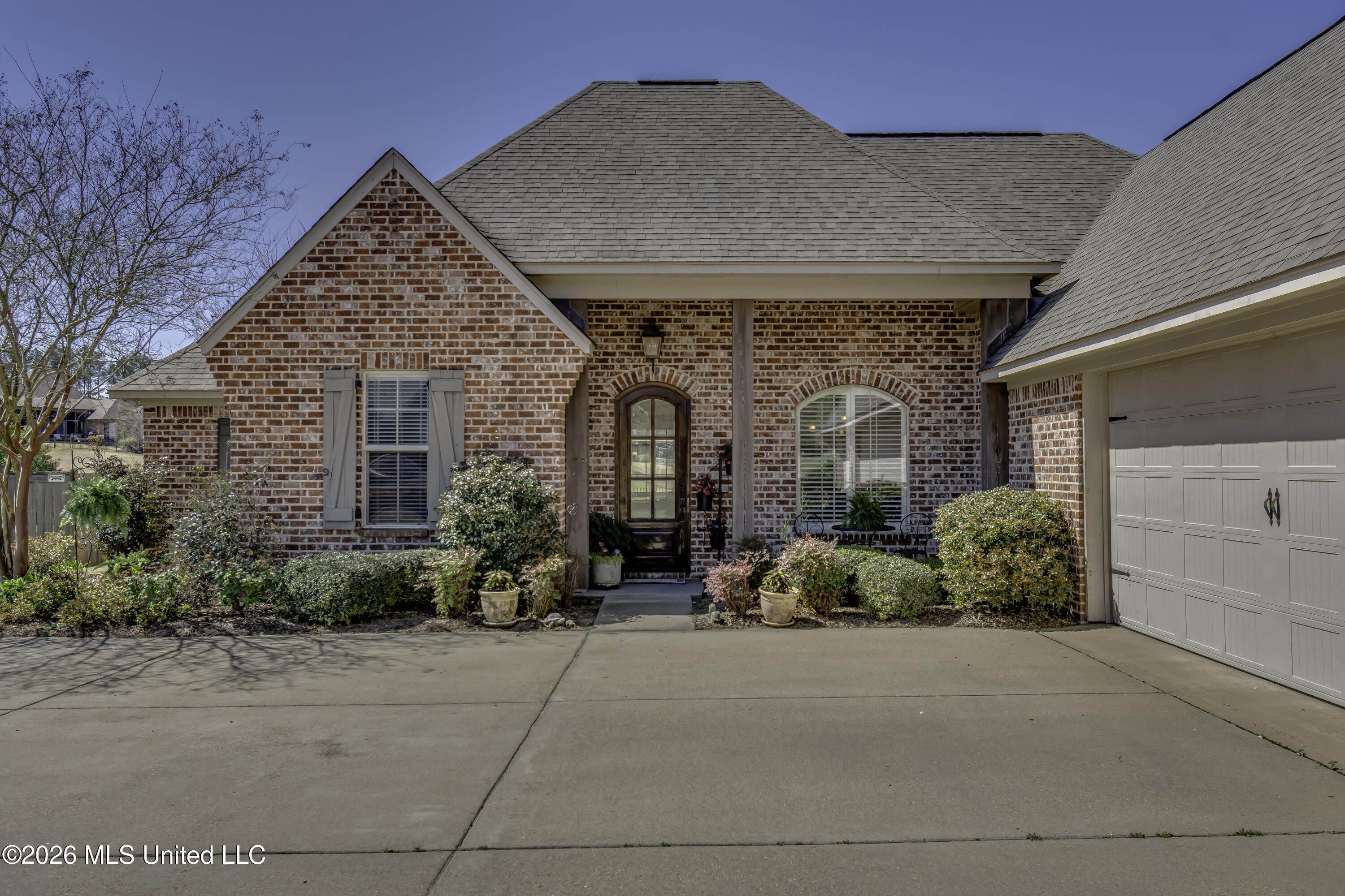 113 Claiborne Street Madison, MS 39110 - Photo 2 of 53 113 Caiborne--6