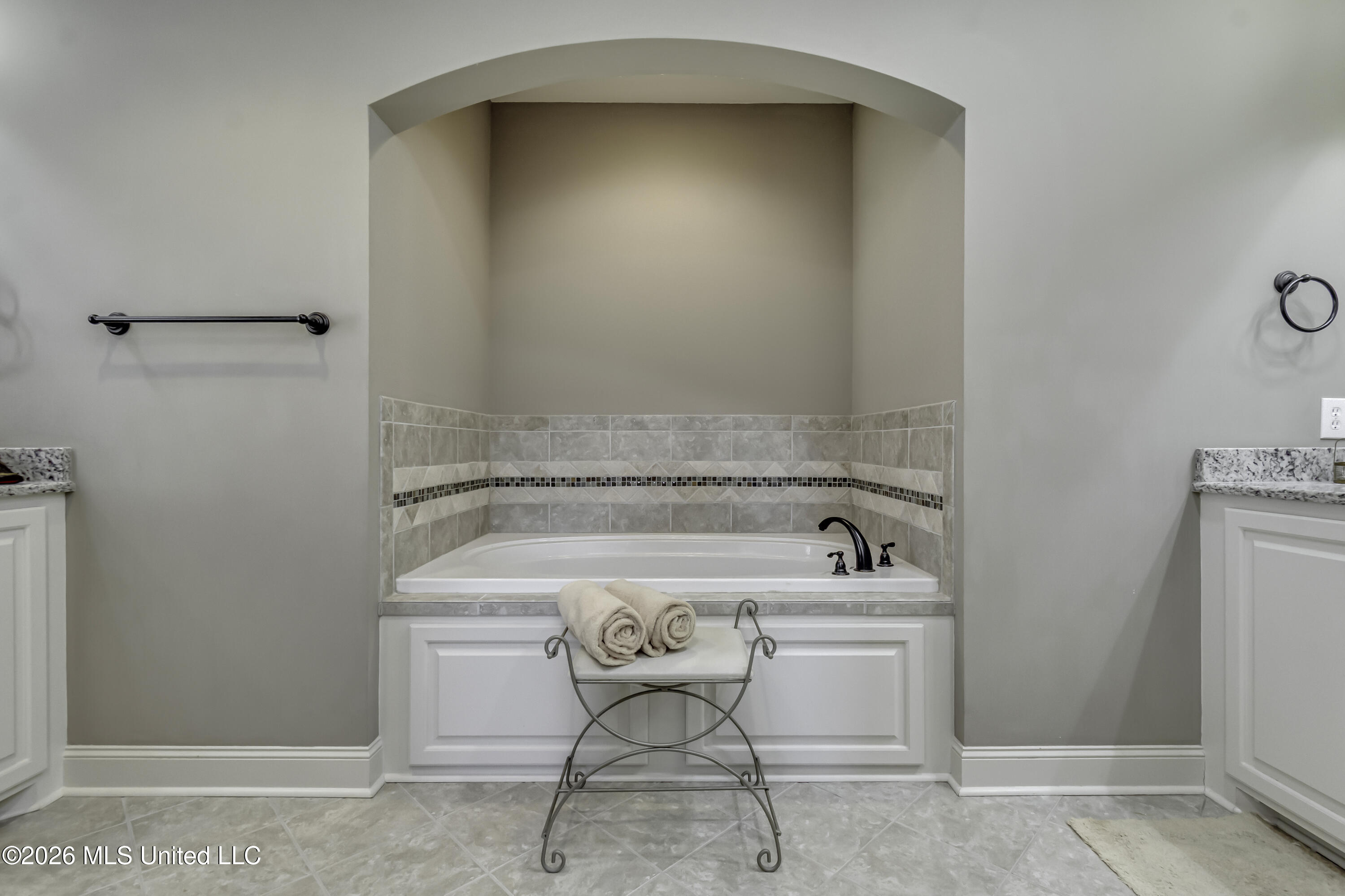 113 Claiborne Street Madison, MS 39110 - Photo 33 of 53 113 Caiborne--55