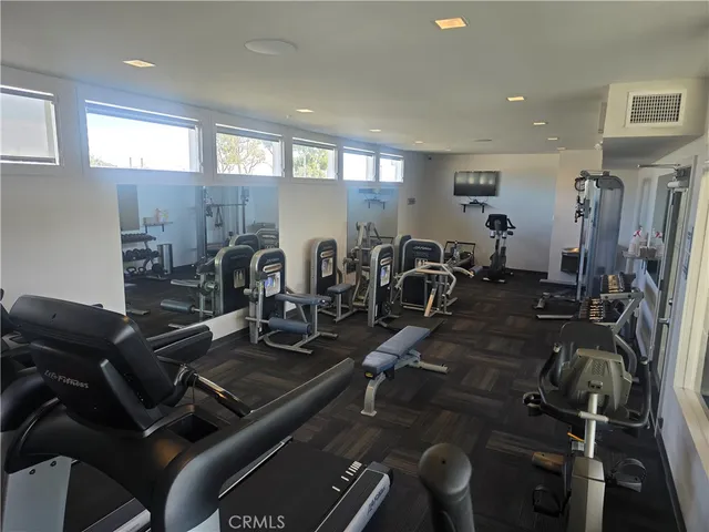$165,000 | 6259 East Sea Breeze Drive, Unit 30, Long Beach, CA 90803
