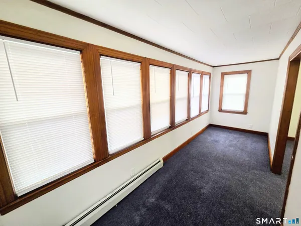 $1,800 | 387 Putnam Pike, Killingly, CT 06241