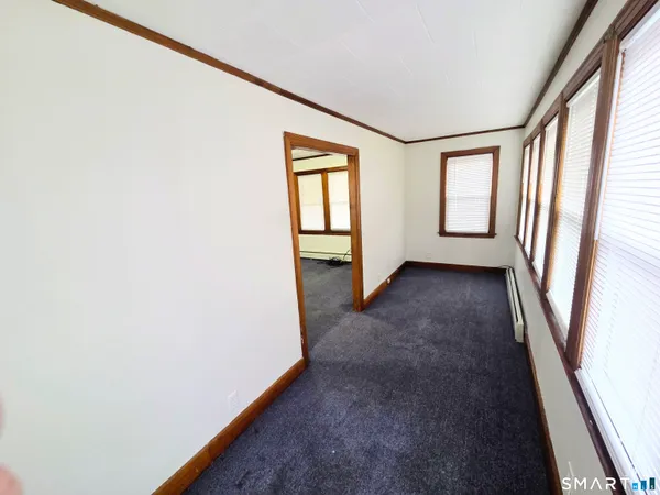 $1,800 | 387 Putnam Pike, Killingly, CT 06241