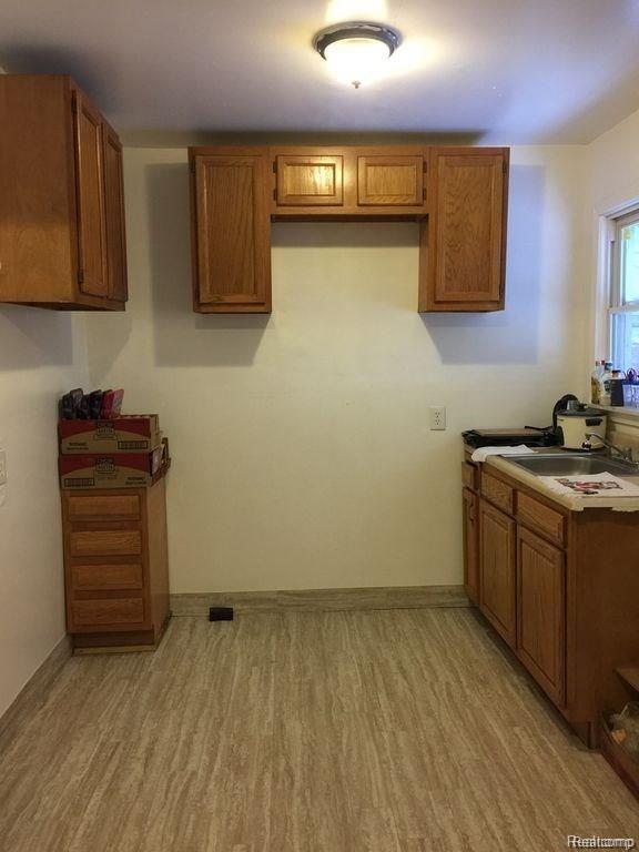 3038 Williams Street Inkster, MI 48141 - Photo 10 of 34 GetMedia (11).jpg