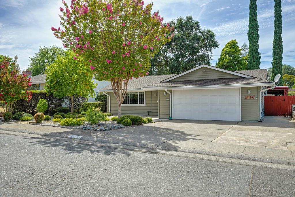 5169 Rabeneck Way Fair Oaks, CA 95628 - Photo 6 of 78 Gallery Image 6