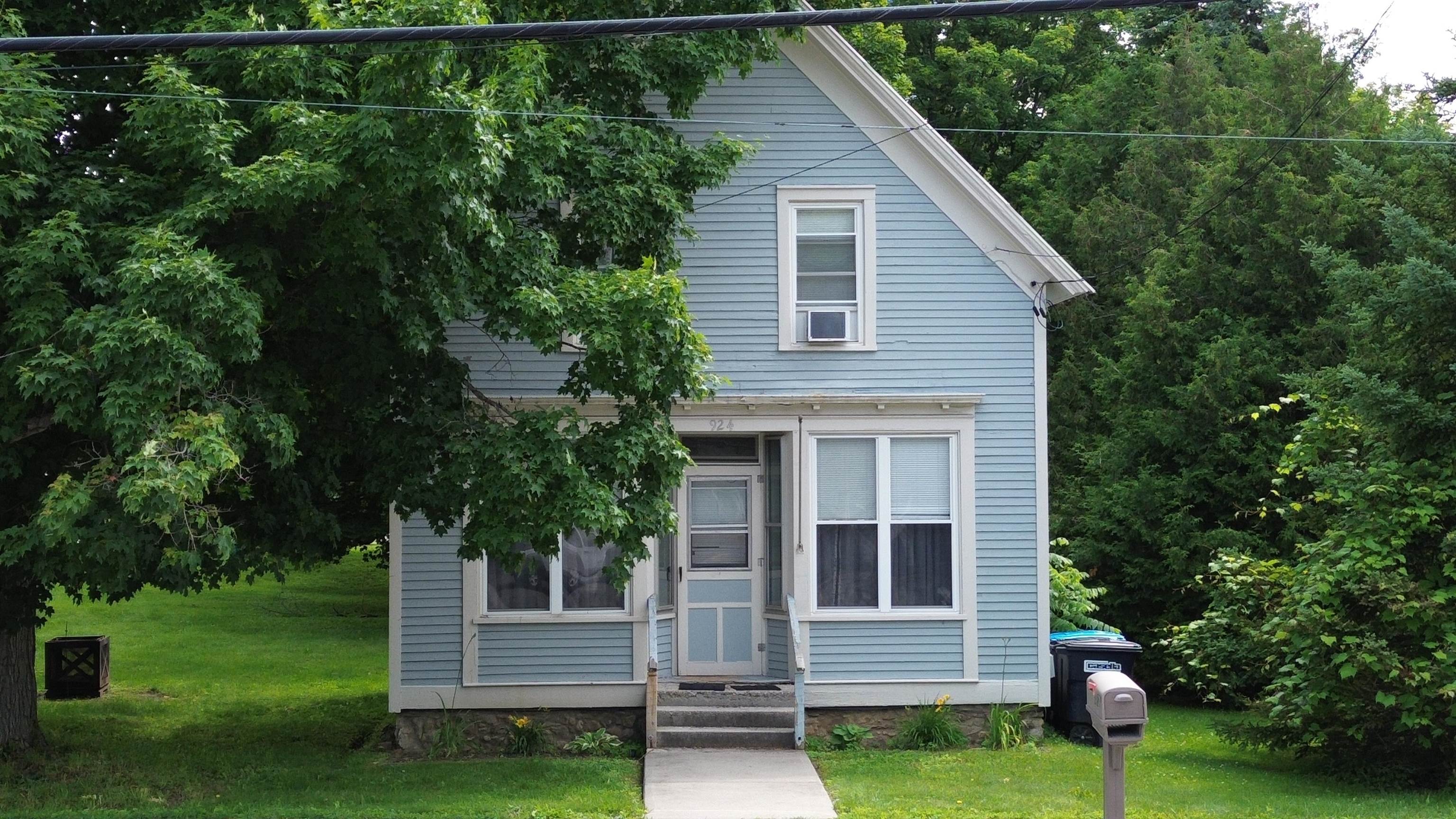 924 Vermont Rte 7a Shaftsbury, VT 05262 - Photo 1 of 8