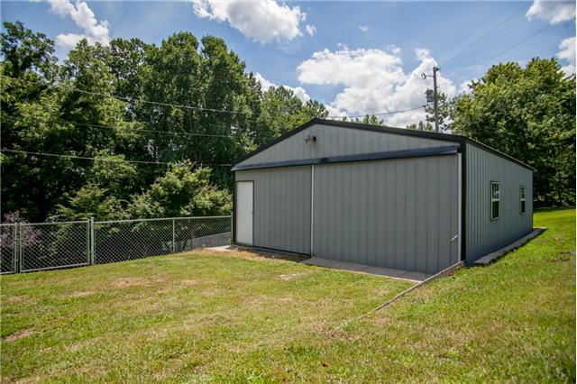 1777 Edgar Dillard Road Greenbrier, TN 37073 - Photo 3 of 14 Gallery Image 3