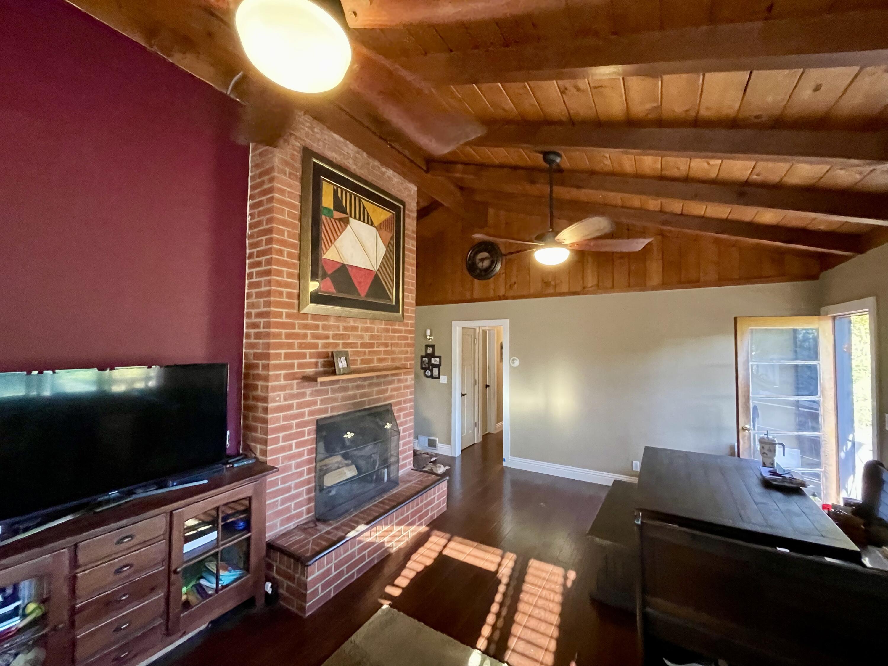 3107 Foothill Road Santa Barbara, CA 93105 - Photo 7 of 13 IMG_8714
