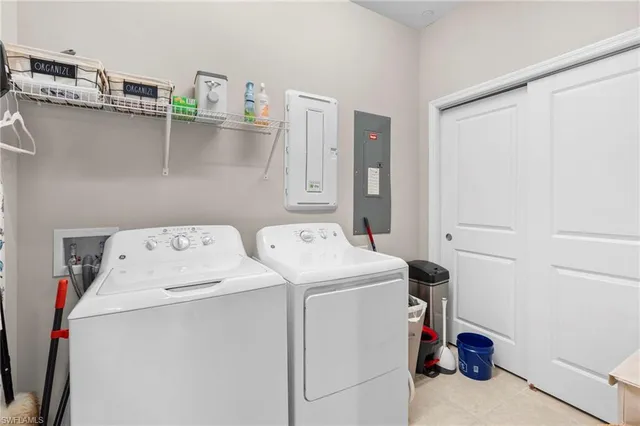 $480,000 | 9402 Pocida Court, Unit 202, Naples, FL 34119