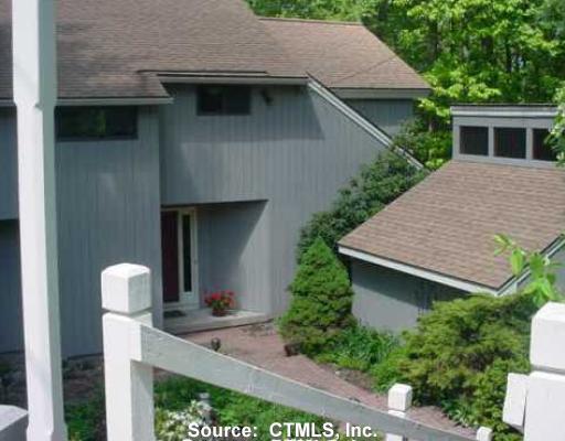505 Huckleberry Hill Road Avon, CT 06001 - Photo 1 of 1 Gallery Image 1