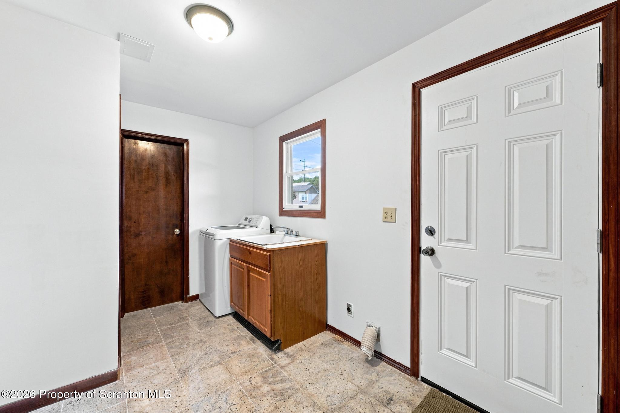 576 Hilltop Road Blakely, PA 18452 - Photo 19 of 49 DJI_5313-2 - Copy