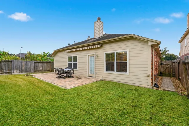 $2,100 | 9706 Gold Rush Springs Drive, Tomball, TX 77375