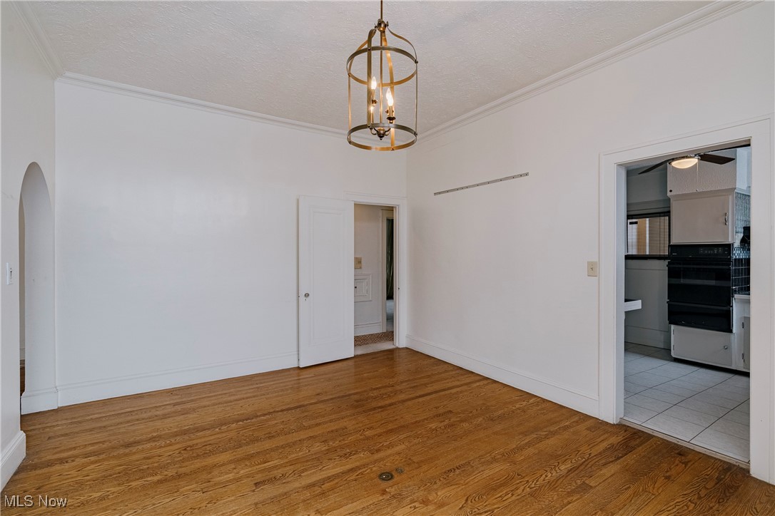 13935 Southington Road Cleveland, OH 44120 - Photo 25 of 49 Gallery Image 25