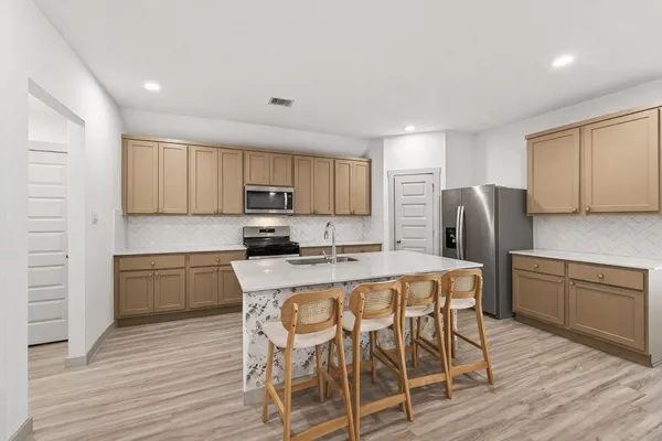 $2,800 | 3902 Birtley Bend Way, Fulshear, TX 77441