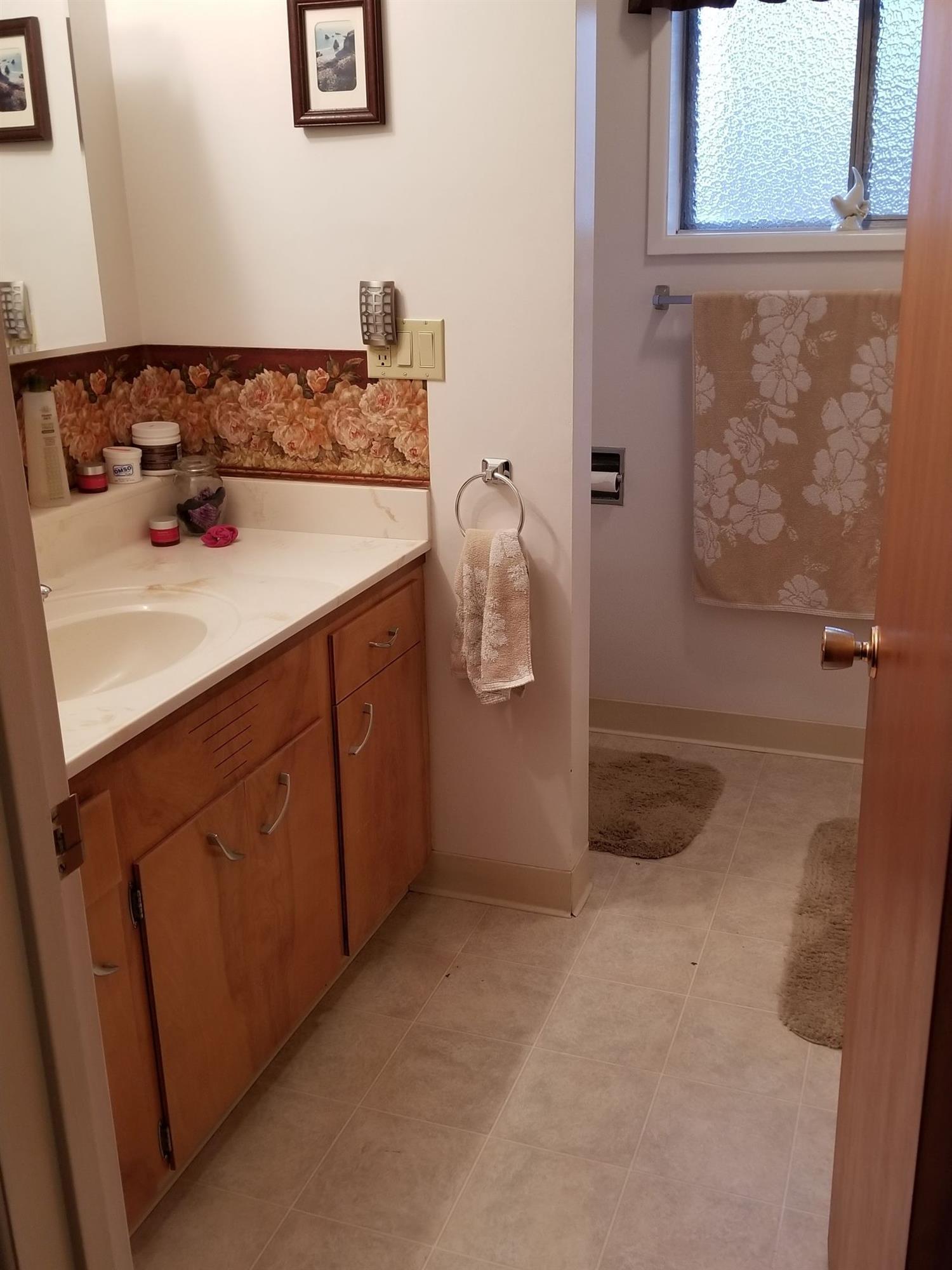 3290 Edella Street Central Point, OR 97502 - Photo 12 of 32 Additional Photo