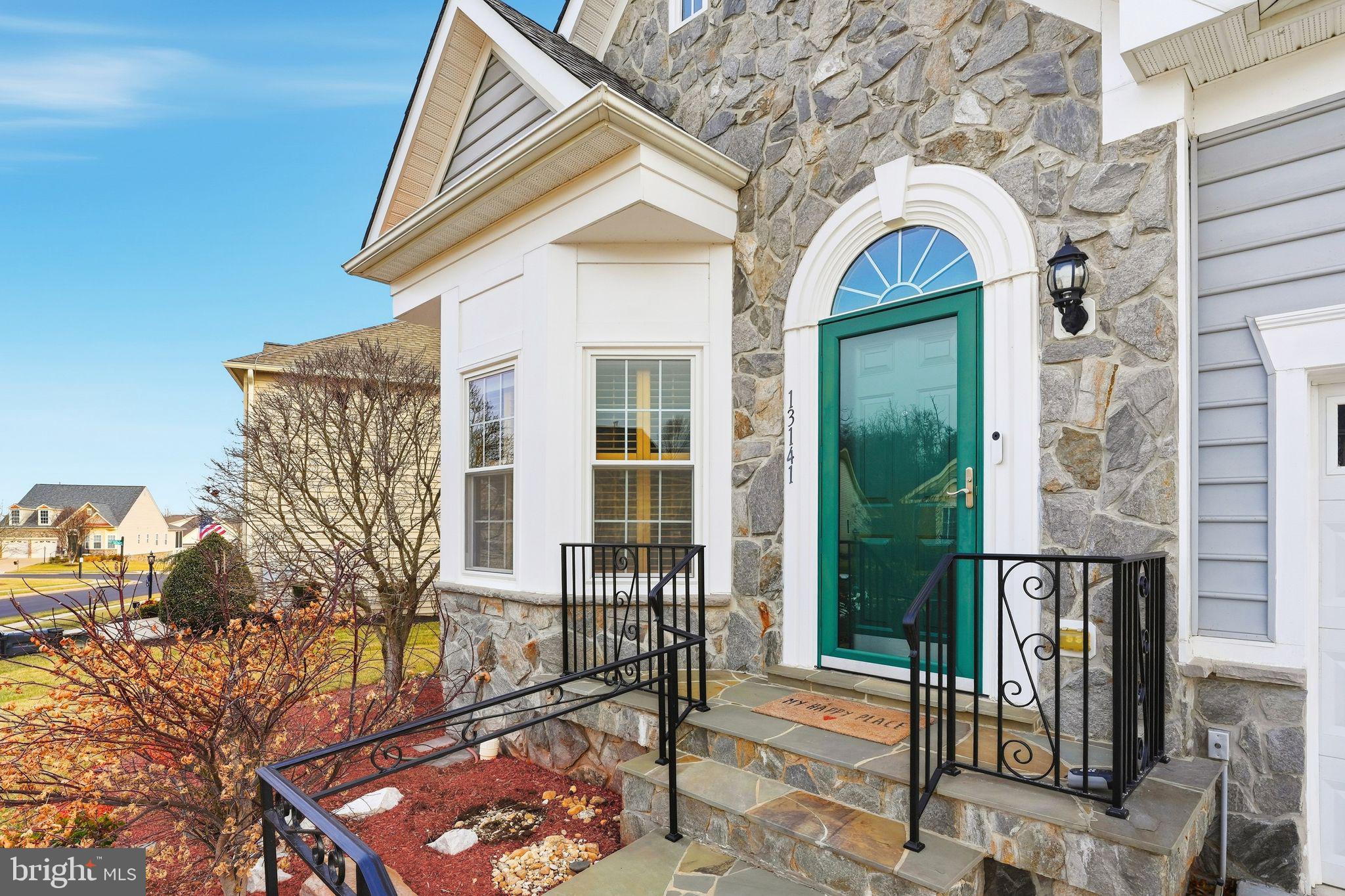 13141 Triple Crown Loop Gainesville, VA 20155 - Photo 7 of 68