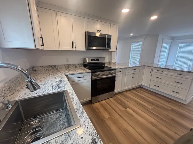 $2,200 | 40 McGrath Street, Laconia, NH 03246