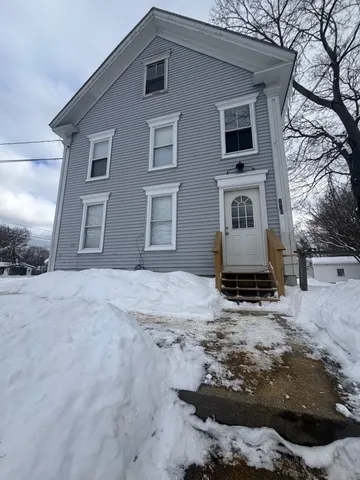 $2,200 | 40 McGrath Street, Laconia, NH 03246