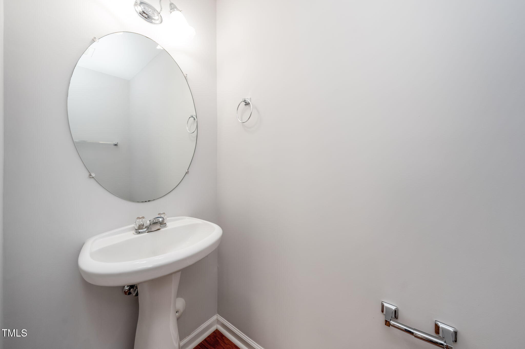 4855 Sir Duncan Way Raleigh, NC 27612 - Photo 12 of 33 12-web-or-mls-4855 Sir Duncan Way-10