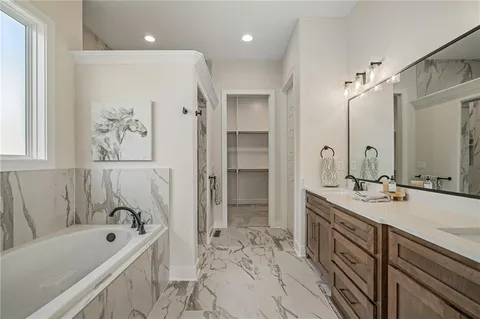 $664,020 | 25007 West 141st Street, Olathe, KS 66061