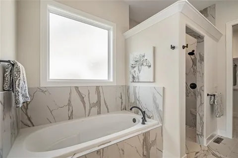 $664,020 | 25007 West 141st Street, Olathe, KS 66061