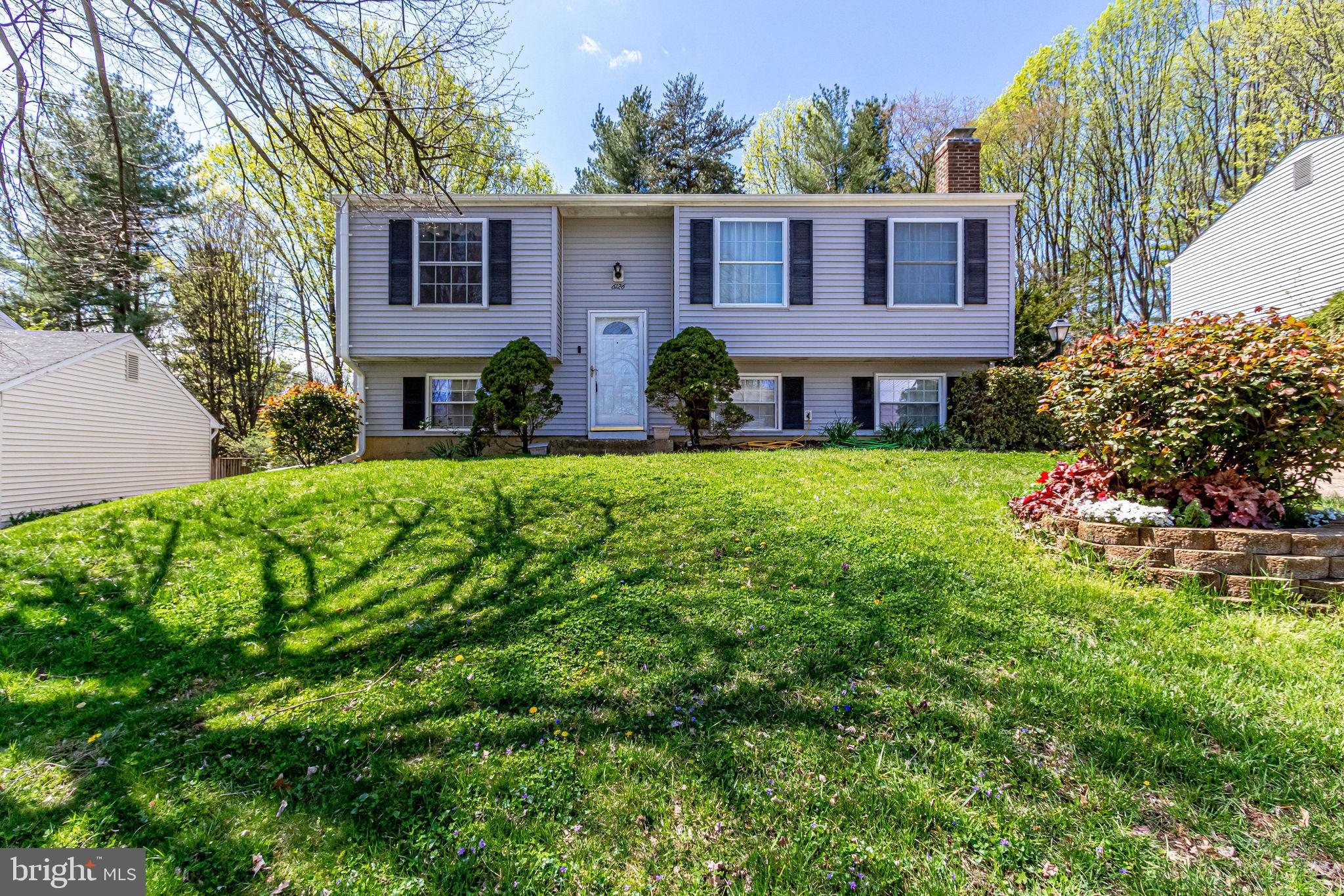 6126 Mantle Road Burke, VA 22015 - Photo 1 of 42 Gallery Image 1