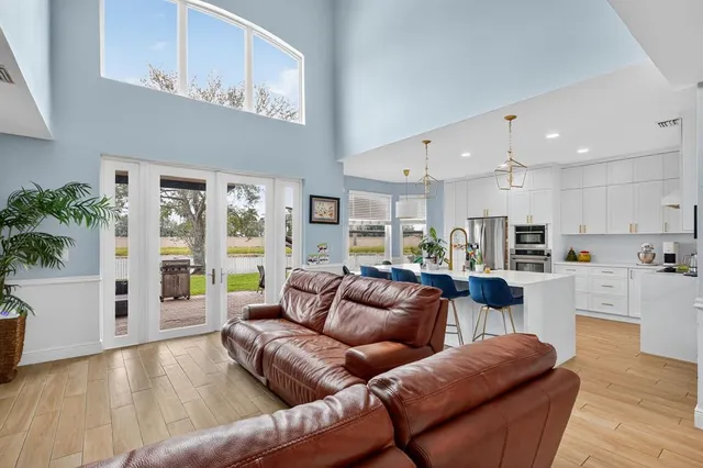 $800,000 | 18676 Southwest 16th Street, Pembroke Pines, FL 33029