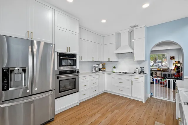 $800,000 | 18676 Southwest 16th Street, Pembroke Pines, FL 33029