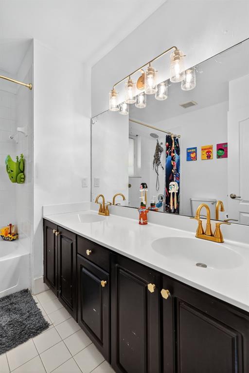 18676 Southwest 16th Street Pembroke Pines, FL 33029 - Photo 30 of 61 a bathroom with a sink double vanity and a mirror