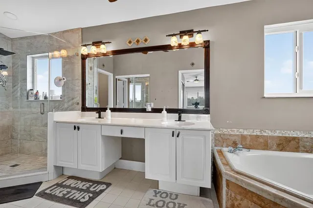 $800,000 | 18676 Southwest 16th Street, Pembroke Pines, FL 33029