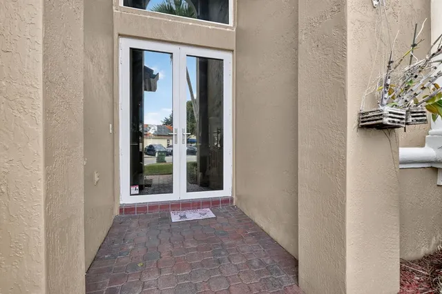 $800,000 | 18676 Southwest 16th Street, Pembroke Pines, FL 33029