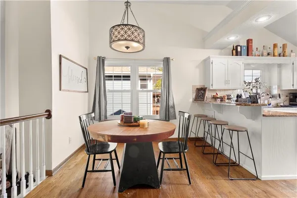 $425,000 | 213 Northeast Dreamweaver Avenue, Lee's Summit, MO 64086