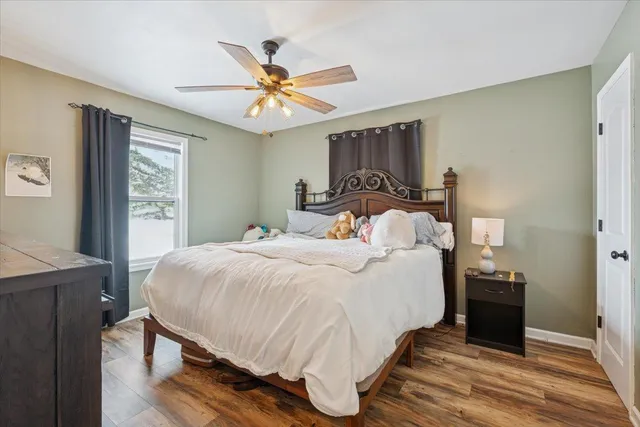 $325,000 | 921 Holmes Street South, Shakopee, MN 55379