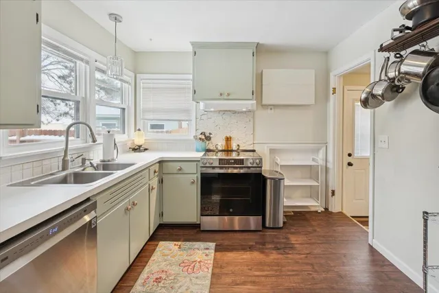 $325,000 | 921 Holmes Street South, Shakopee, MN 55379