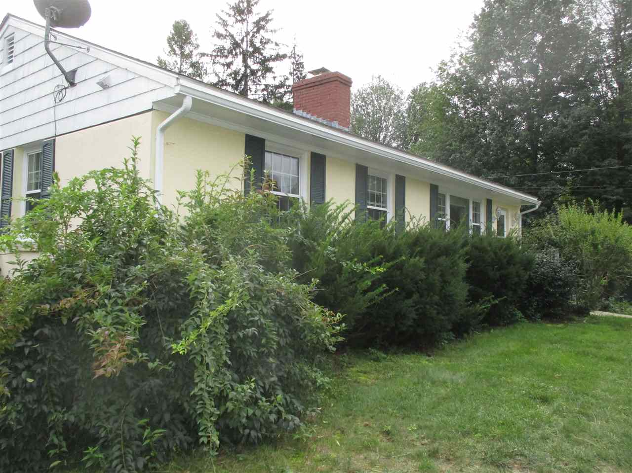 3 Bittersweet Lane Exeter, NH 03833 - Photo 2 of 20