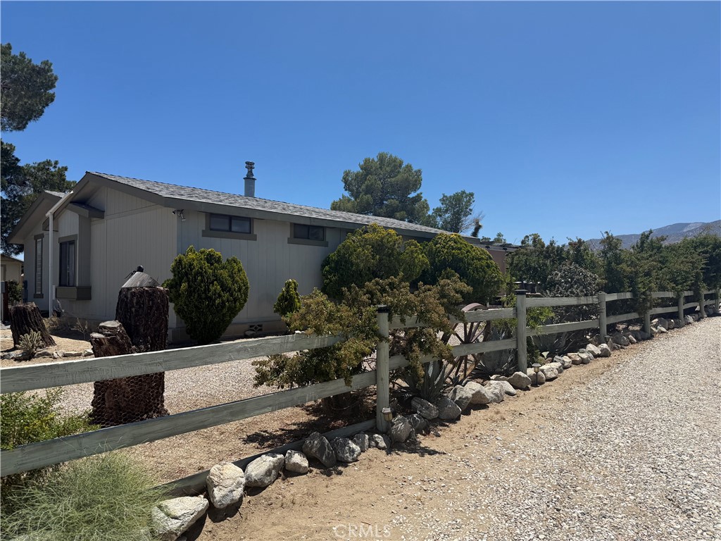 11471 Alta Vista Road Pinon Hills, CA 92372 - Photo 1 of 36